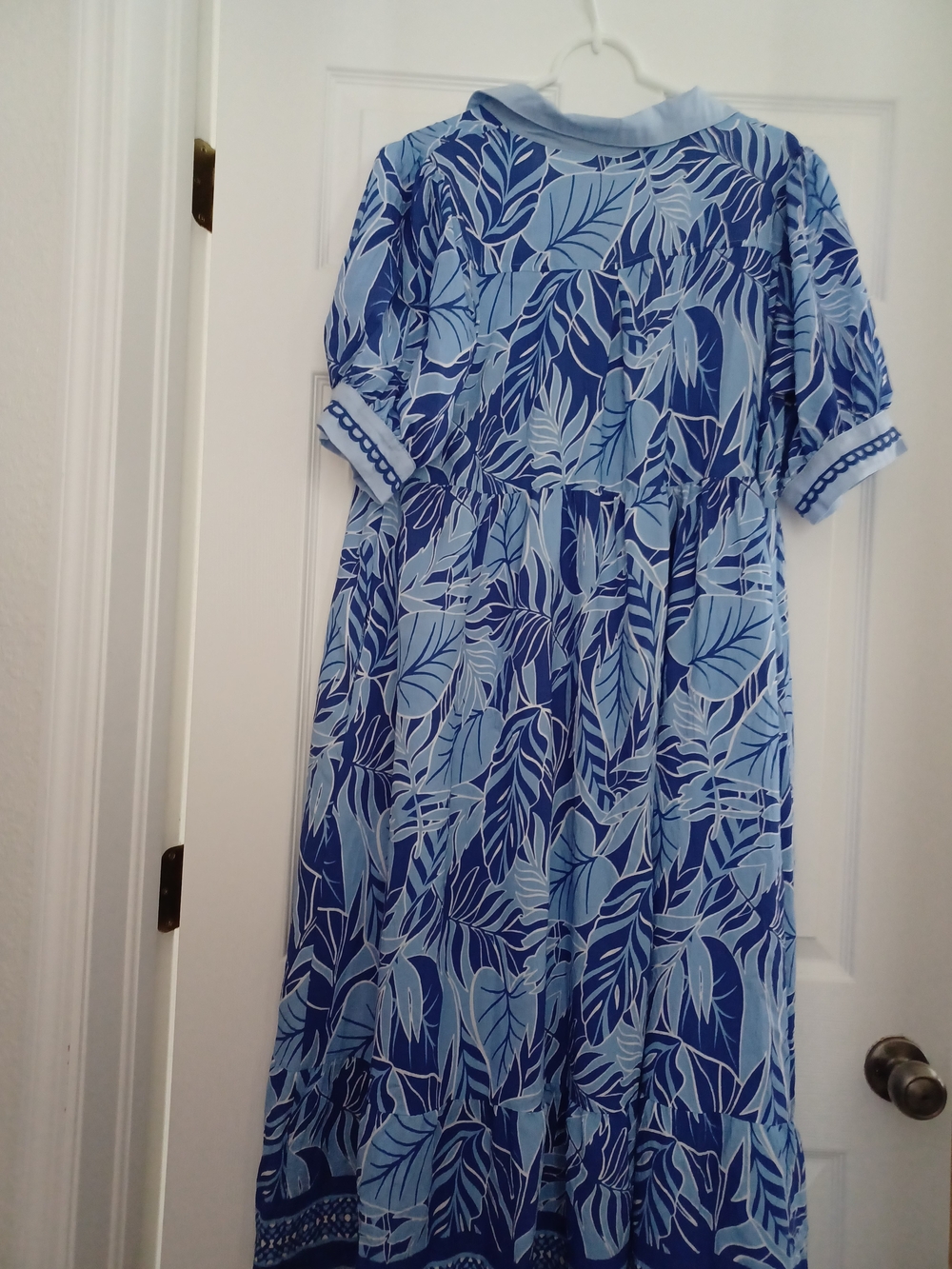 Umgee Womens Size L Blue Leaf-Print Midi Dress - Picture 8 of 11